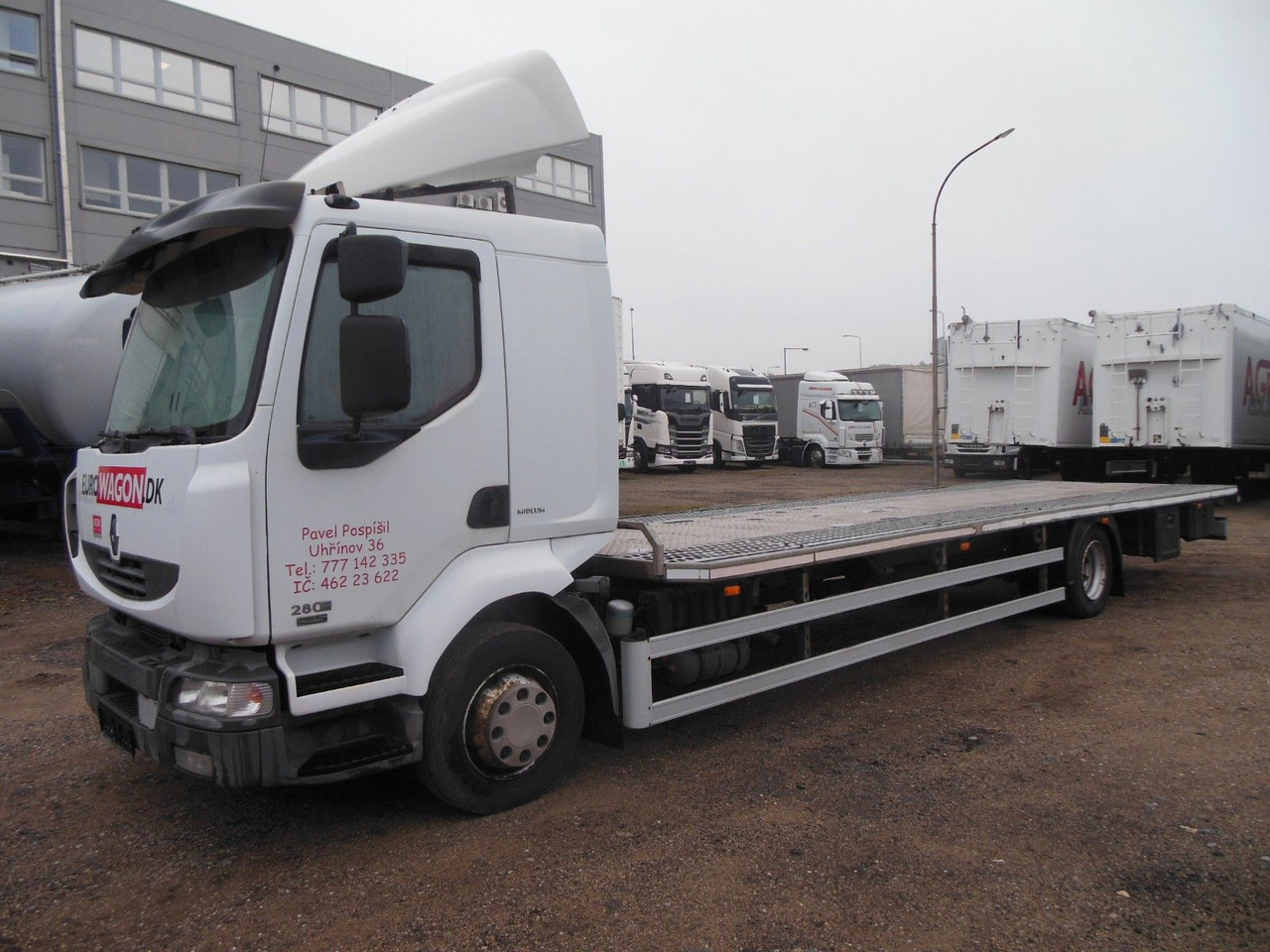 Renault Midlum 280.12 DXI, Plattform 8,5 m, Euro 5 - Camión caja abierta: foto 1 Renault Midlum 280.12 DXI, Plattform 8,5 m, Euro 5 - Camión caja abierta: foto 1