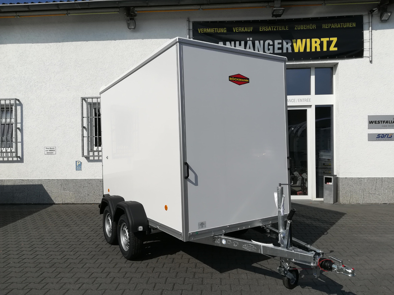 Böckmann Koffer KT 3015/20 H weiß glatt 301x150x202cm (M) 2000kg Modell 2023 - Remolque caja cerrada: foto 3 Böckmann Koffer KT 3015/20 H weiß glatt 301x150x202cm (M) 2000kg Modell 2023 - Remolque caja cerrada: foto 3