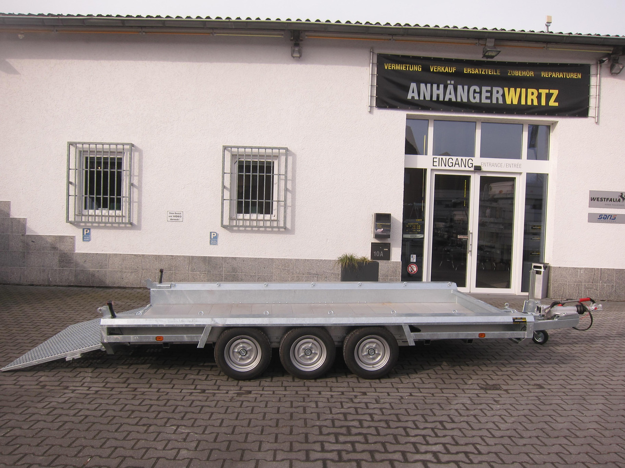 HULCO TERRAX Aluboden 394x188x27cm Heckrampe 100cm Tridem (XL) 3500kg - Remolque porta maquinaria: foto 5 HULCO TERRAX Aluboden 394x188x27cm Heckrampe 100cm Tridem (XL) 3500kg - Remolque porta maquinaria: foto 5