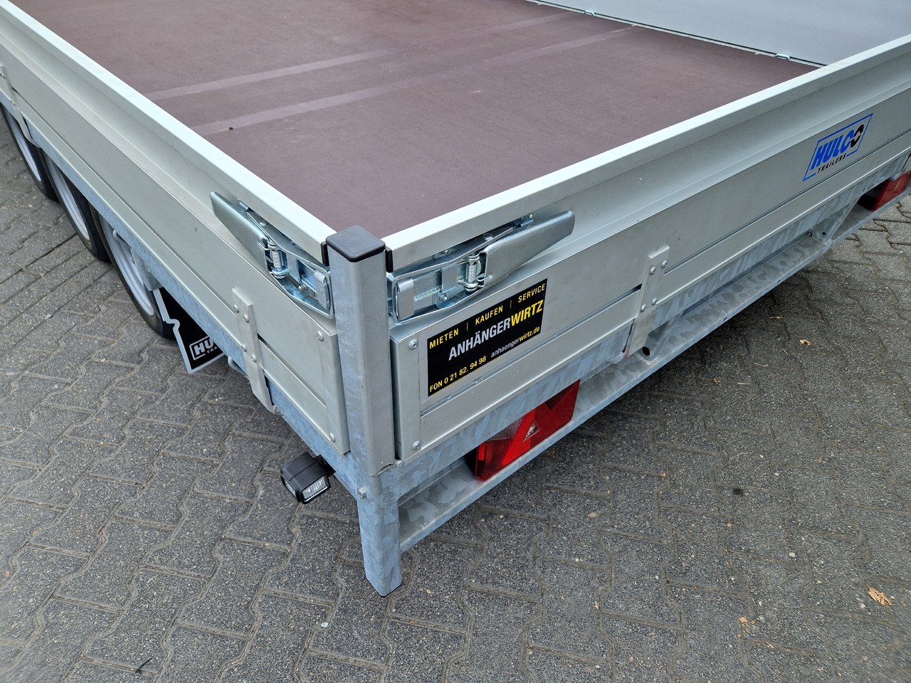 Remolque plataforma/ Caja abierta MEDAX - 3 3500 405x223x30cm Tridem 12" niedrig Fahrwerk (XL) 3500kg: foto 10