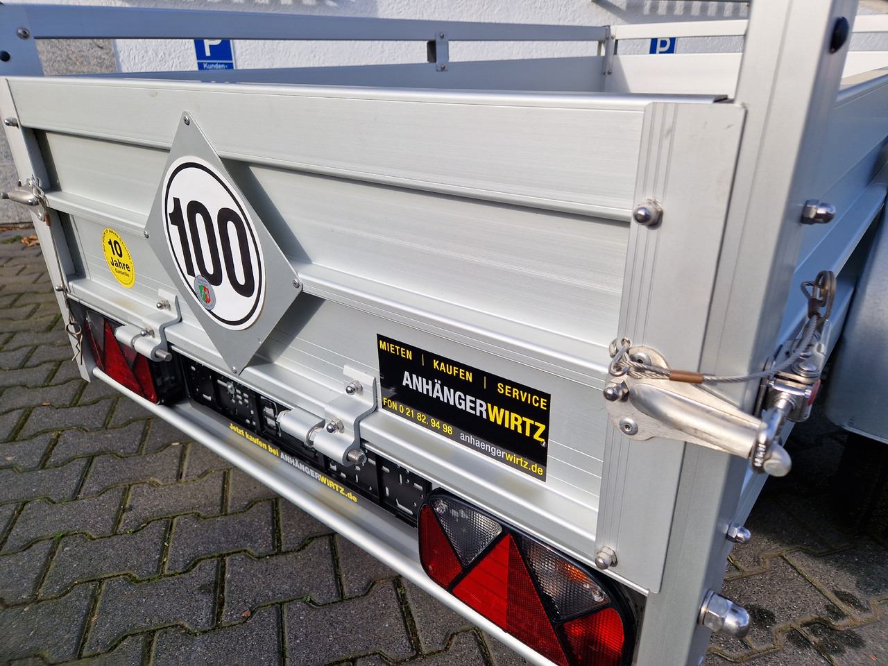 PKW Anhänger Koch Aluline B1000 205x105x40cm (XS) 1000kg 100 km/H Januar Aktion - Remolque de coche: foto 2 PKW Anhänger Koch Aluline B1000 205x105x40cm (XS) 1000kg 100 km/H Januar Aktion - Remolque de coche: foto 2