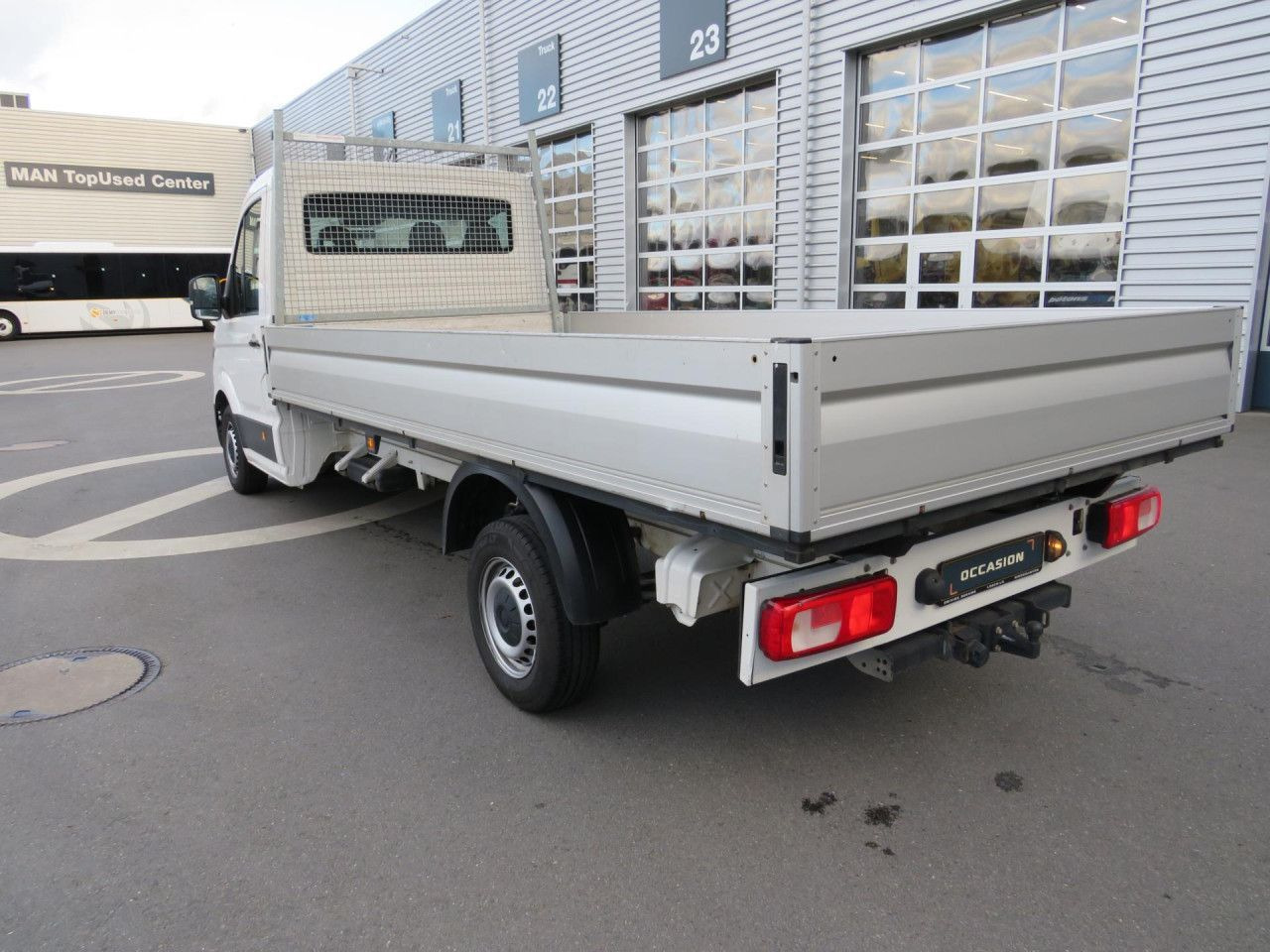 Volkswagen Crafter 35 L4 EK Pritsche Euro6 Klima AHK ZV - Furgoneta caja abierta: foto 4 Volkswagen Crafter 35 L4 EK Pritsche Euro6 Klima AHK ZV - Furgoneta caja abierta: foto 4