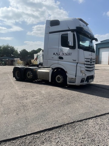 Mercedes Actros 2545 6x2 Tractor Unit - Cabeza tractora: foto 4 Mercedes Actros 2545 6x2 Tractor Unit - Cabeza tractora: foto 4