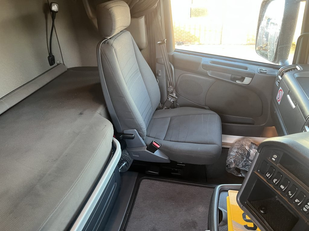 Cabeza tractora Scania R450 6X2: foto 6