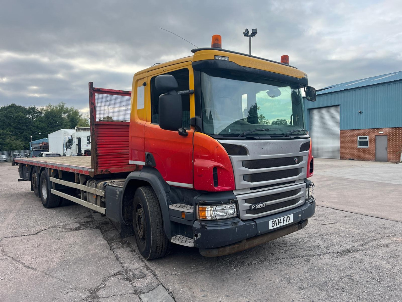 Scania P280 - Otros maquinaria: foto 1 Scania P280 - Otros maquinaria: foto 1