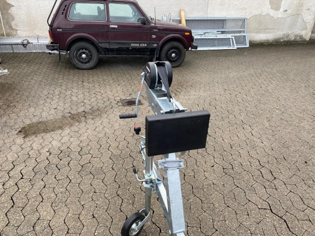 Brenderup Brenderup Premium Schlauchbootanhänger 150600UB RBX, 600 kg, 100 km/h, 4,6 m - Remolque para barco: foto 3 Brenderup Brenderup Premium Schlauchbootanhänger 150600UB RBX, 600 kg, 100 km/h, 4,6 m - Remolque para barco: foto 3