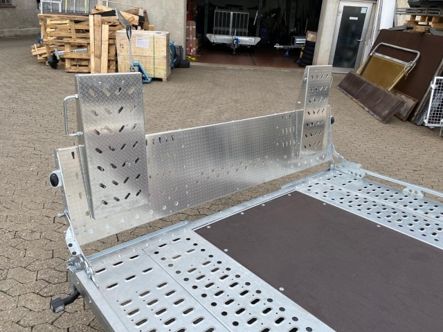 Remolque portavehículos nuevo Brian James T Transporter, 231-5522-35-3-10, 5500 x 2240 mm, 3,5 to. kippbar mit Auffahrrampe: foto 7 Remolque portavehículos nuevo Brian James T Transporter, 231-5522-35-3-10, 5500 x 2240 mm, 3,5 to. kippbar mit Auffahrrampe: foto 7