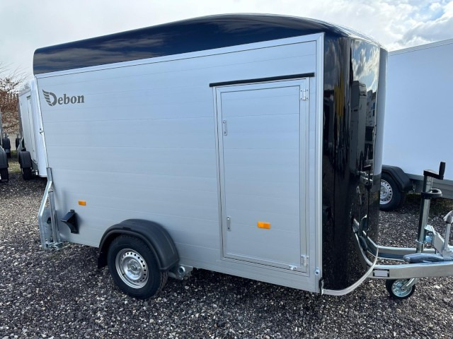 Cheval Liberte Debon Roadster 300, C300 Alu + Türe 1300 kg, 100 km/h, 300x155x190cm - Remolque caja cerrada: foto 4 Cheval Liberte Debon Roadster 300, C300 Alu + Türe 1300 kg, 100 km/h, 300x155x190cm - Remolque caja cerrada: foto 4