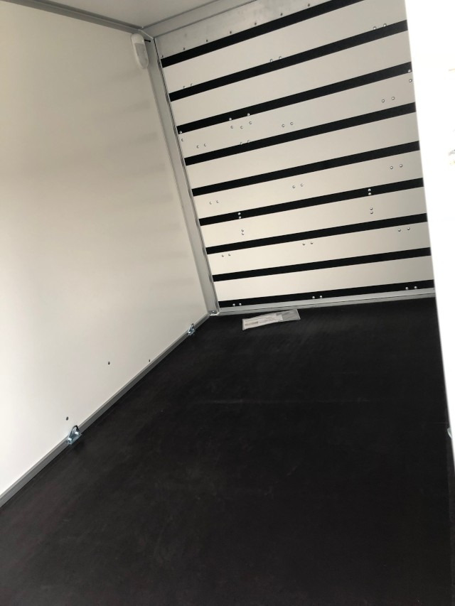 Humbaur Koffer HK 253015-18P, 2,5 to. 3040x1510x1800mm, Rampe, Seitentüre - Remolque caja cerrada: foto 3 Humbaur Koffer HK 253015-18P, 2,5 to. 3040x1510x1800mm, Rampe, Seitentüre - Remolque caja cerrada: foto 3