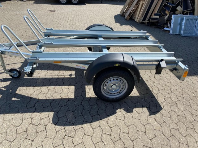 Humbaur Motorradanhänger HM 102113, 100 km/h, HM 10 21 13, 1,0 t. 2095 x 1365 x 70 mm - Remolque para moto: foto 4 Humbaur Motorradanhänger HM 102113, 100 km/h, HM 10 21 13, 1,0 t. 2095 x 1365 x 70 mm - Remolque para moto: foto 4