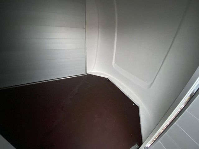 Humbaur Poly-Alu Koffer HKPA 153217, 1,5 to. 3280 x 1770 x 1800 mm - Remolque caja cerrada: foto 4 Humbaur Poly-Alu Koffer HKPA 153217, 1,5 to. 3280 x 1770 x 1800 mm - Remolque caja cerrada: foto 4