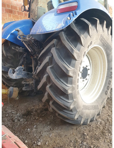 New Holland T 6.175 - Tractor: foto 2 New Holland T 6.175 - Tractor: foto 2