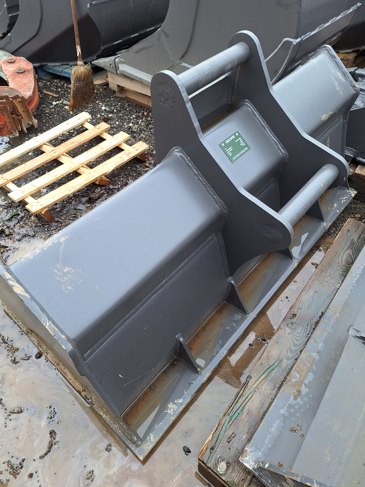 BALAVTO Slope bucket 1600 mm Volvo S60 - Cazo: foto 4 BALAVTO Slope bucket 1600 mm Volvo S60 - Cazo: foto 4