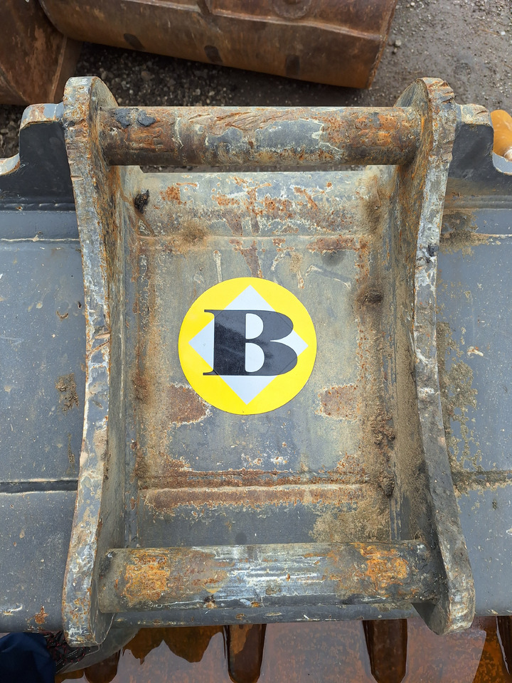 BALAVTO excavating planning bucket 1550 mm S60 - Cazo para excavadora: foto 4 BALAVTO excavating planning bucket 1550 mm S60 - Cazo para excavadora: foto 4
