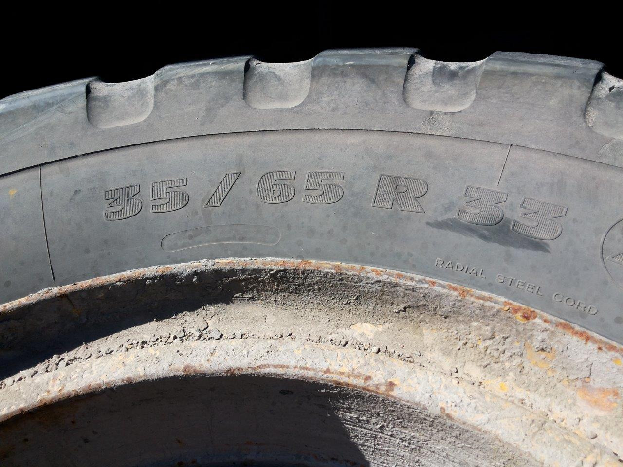 Caterpillar 988B - Rueda completa para Maquinaria de construcción: foto 2 Caterpillar 988B - Rueda completa para Maquinaria de construcción: foto 2