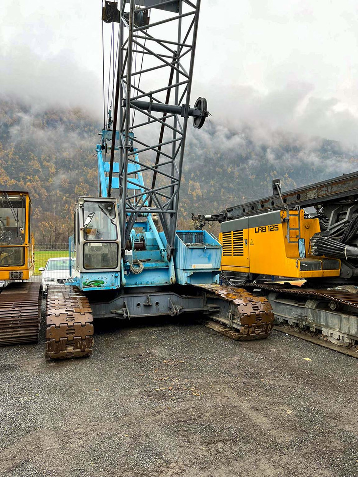 Hitachi KH 180-2 - Grúa sobre orugas: foto 2 Hitachi KH 180-2 - Grúa sobre orugas: foto 2