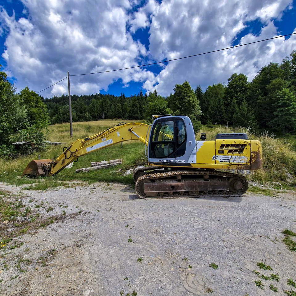New Holland Kobelco E215 - Excavadora de cadenas: foto 1 New Holland Kobelco E215 - Excavadora de cadenas: foto 1