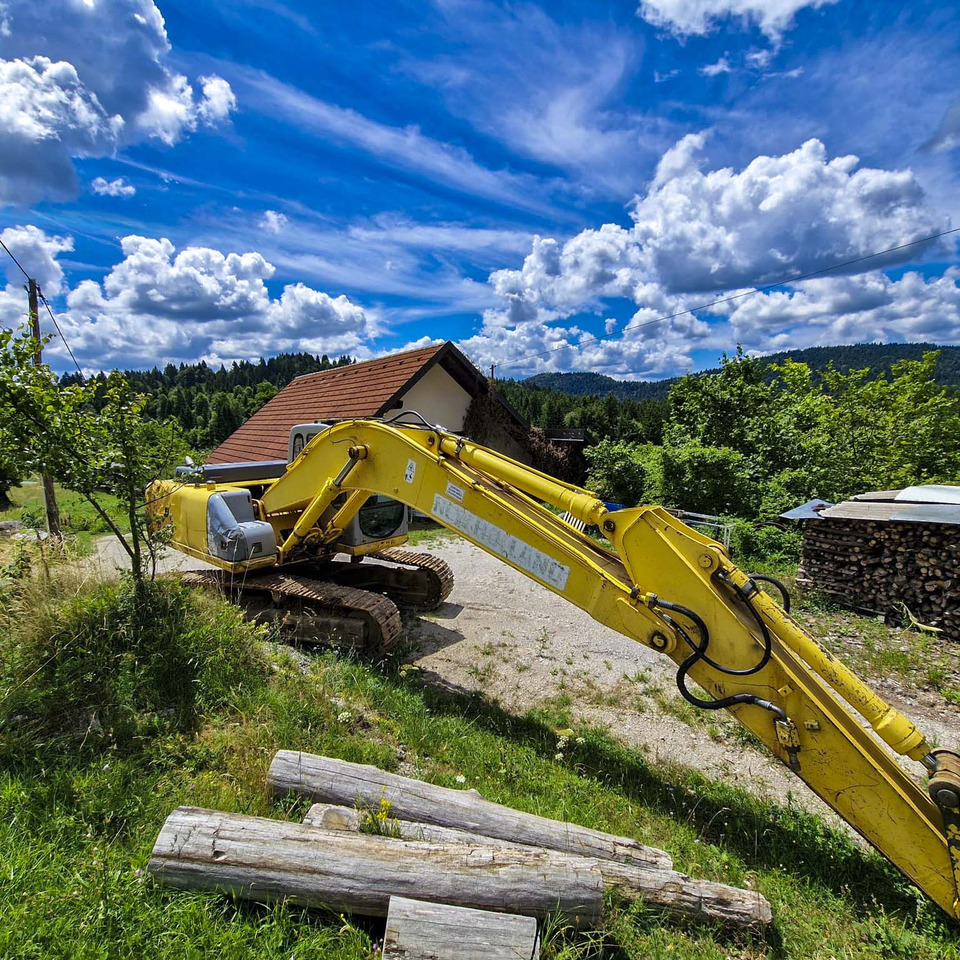 New Holland Kobelco E215 - Excavadora de cadenas: foto 3 New Holland Kobelco E215 - Excavadora de cadenas: foto 3