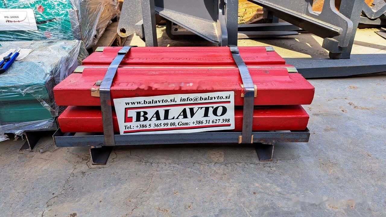 Blow bar Rubble Master RM90 for crusher - Piezas de recambio para Machacadora: foto 1 Blow bar Rubble Master RM90 for crusher - Piezas de recambio para Machacadora: foto 1