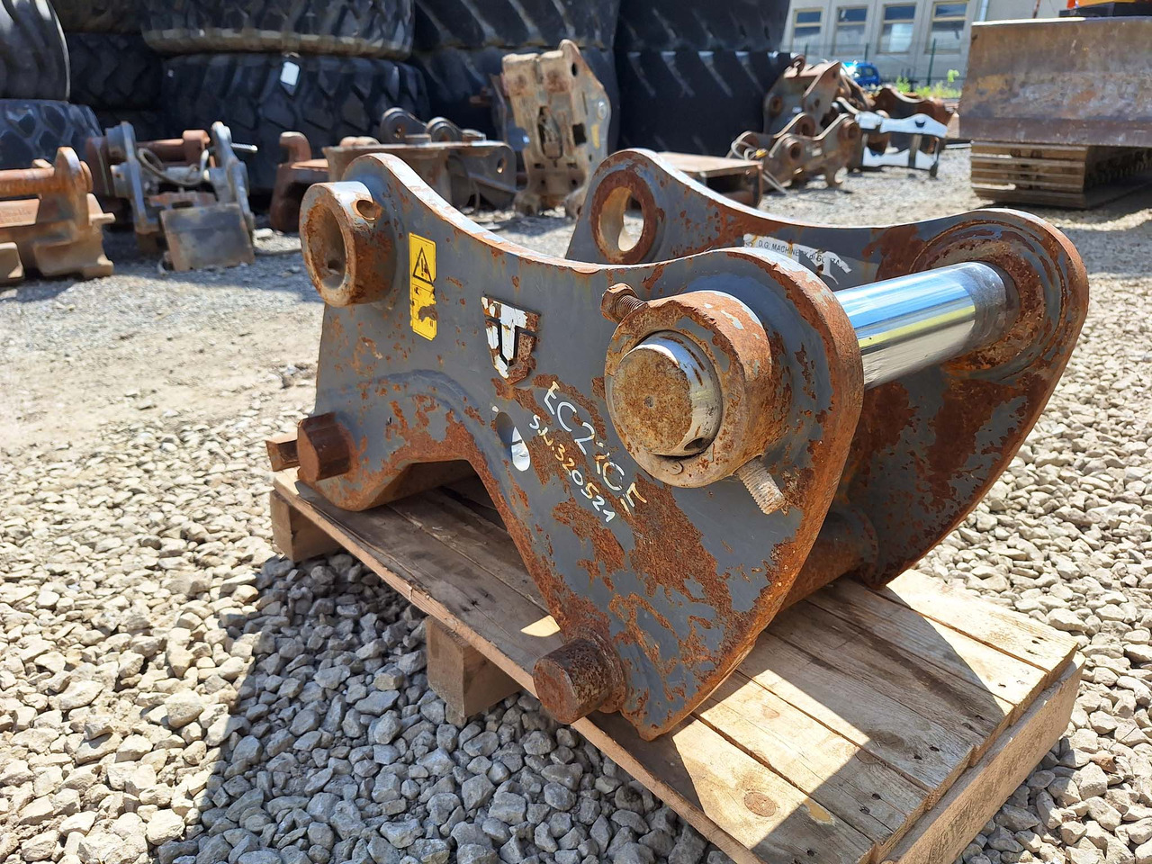 Acoplamiento rápido para Maquinaria de construcción Trevi Benne hydraulic ARI Verachtert Volvo EC220E: foto 7 Acoplamiento rápido para Maquinaria de construcción Trevi Benne hydraulic ARI Verachtert Volvo EC220E: foto 7