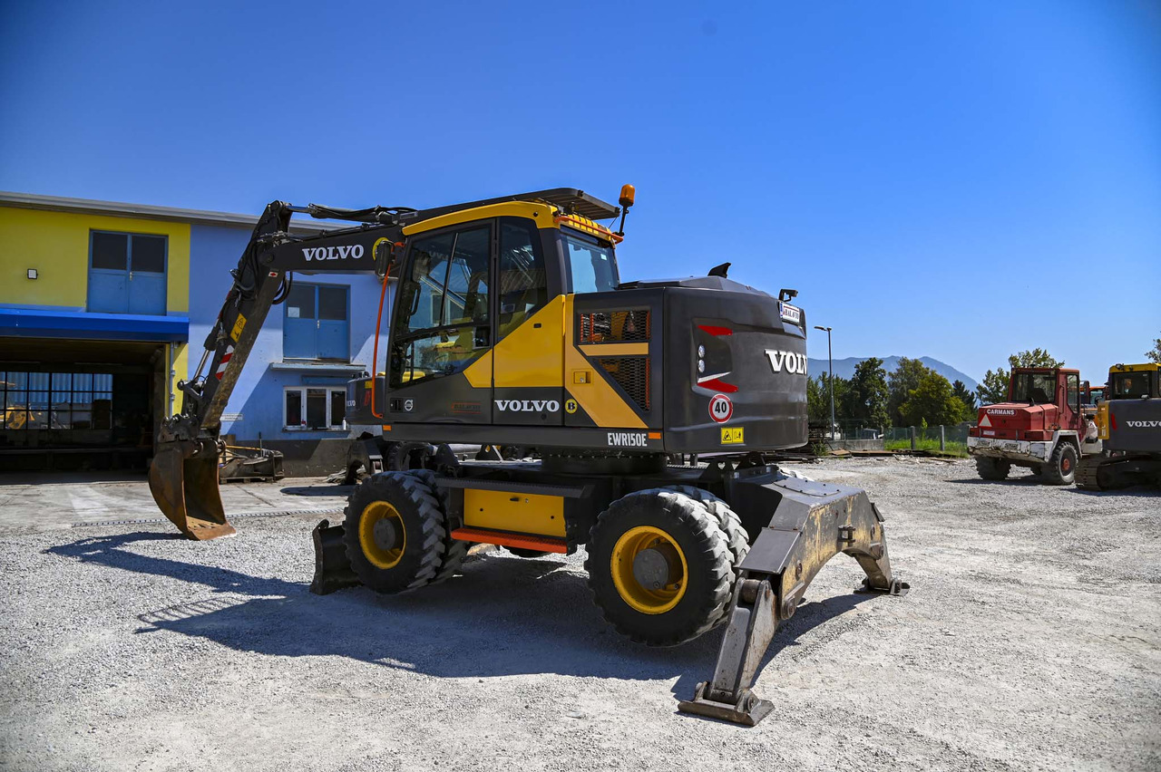 VOLVO EWR150E - Excavadora de ruedas: foto 4 VOLVO EWR150E - Excavadora de ruedas: foto 4