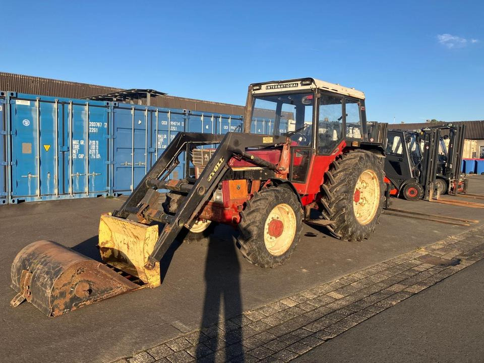 IHC 744 AS Allrad Frontlader Bastlerfahrzeug Sammlerstück Traktor - Tractor: foto 3 IHC 744 AS Allrad Frontlader Bastlerfahrzeug Sammlerstück Traktor - Tractor: foto 3