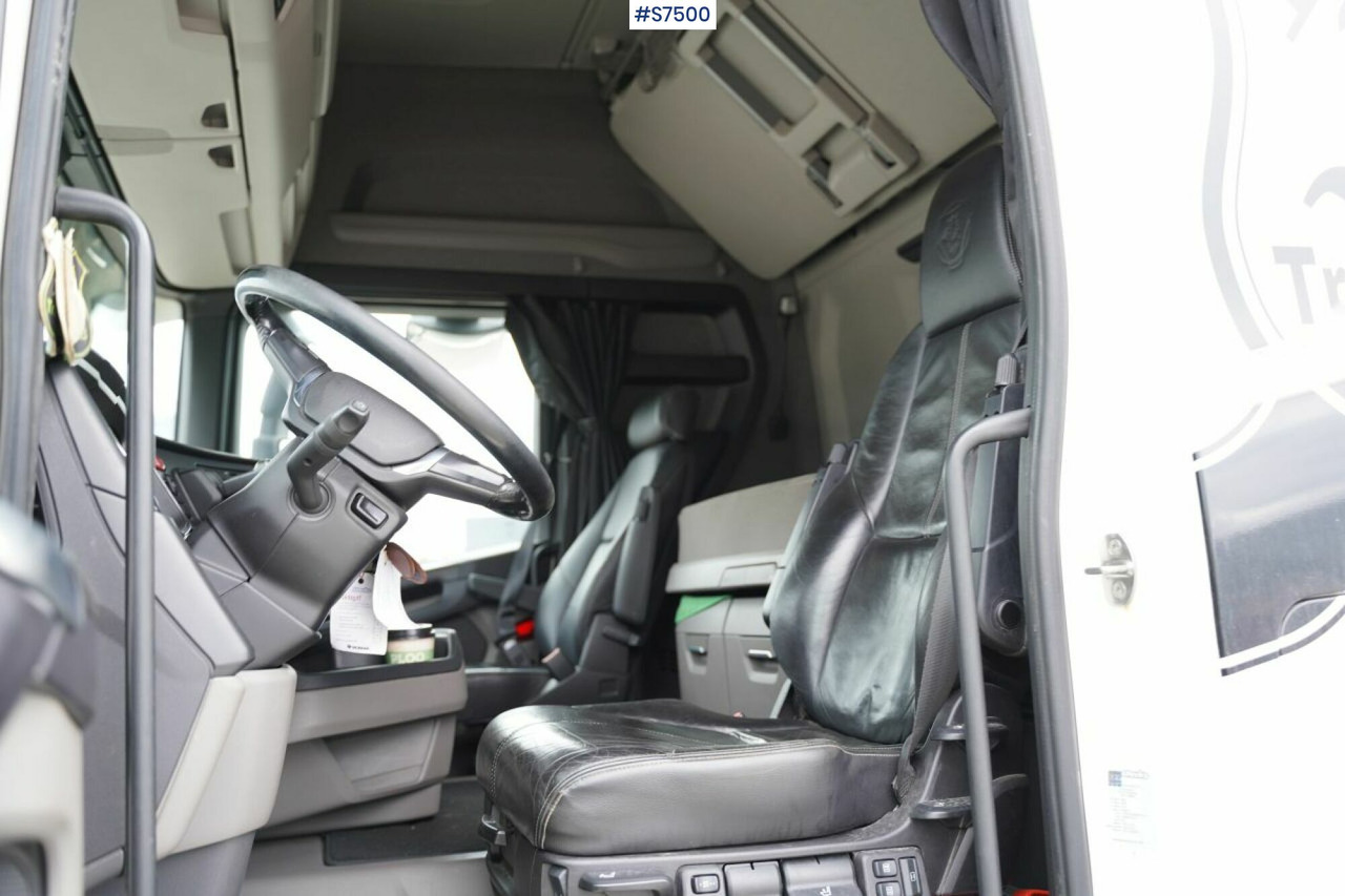 Box truck Scania R580 - Camión caja cerrada: foto 4 Box truck Scania R580 - Camión caja cerrada: foto 4