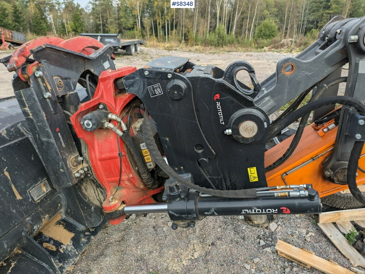 Doosan DX255LC Tiltrotator and buckets (SEE VIDEO) - Excavadora de cadenas: foto 5 Doosan DX255LC Tiltrotator and buckets (SEE VIDEO) - Excavadora de cadenas: foto 5