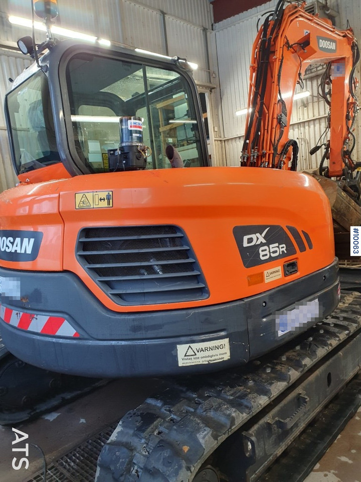 Doosan DX85R-3 Crawler Excavator with tiltrotator and attachments - Excavadora de cadenas: foto 3 Doosan DX85R-3 Crawler Excavator with tiltrotator and attachments - Excavadora de cadenas: foto 3