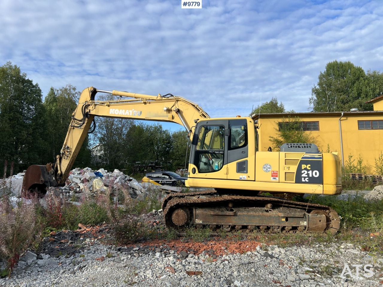 KOMATSU PC210LC-8 Excavator with buckets - Excavadora de cadenas: foto 2 KOMATSU PC210LC-8 Excavator with buckets - Excavadora de cadenas: foto 2