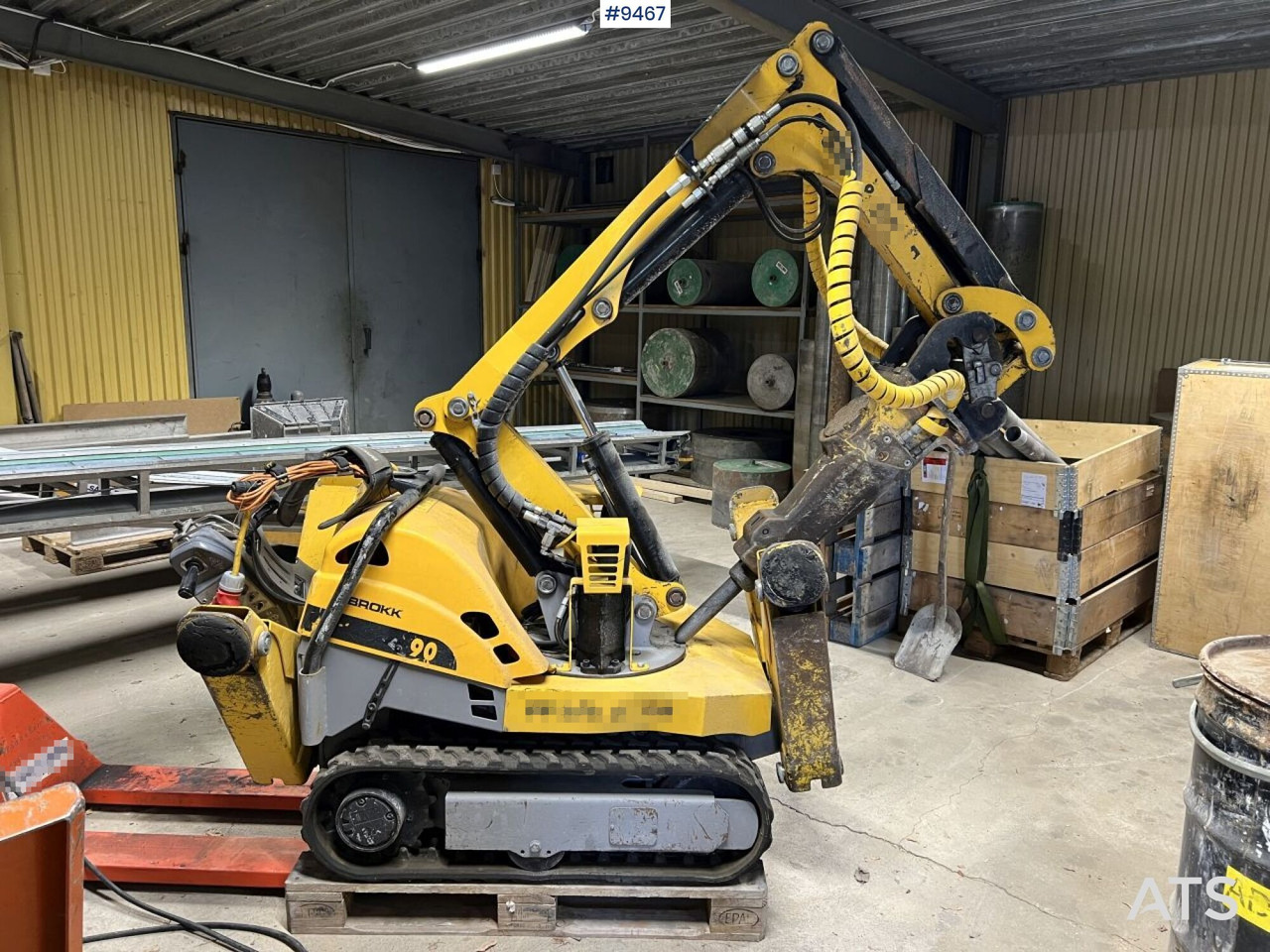 BROKK 90 Demolition / Forming robot - Maquinaria de construcción: foto 1 BROKK 90 Demolition / Forming robot - Maquinaria de construcción: foto 1