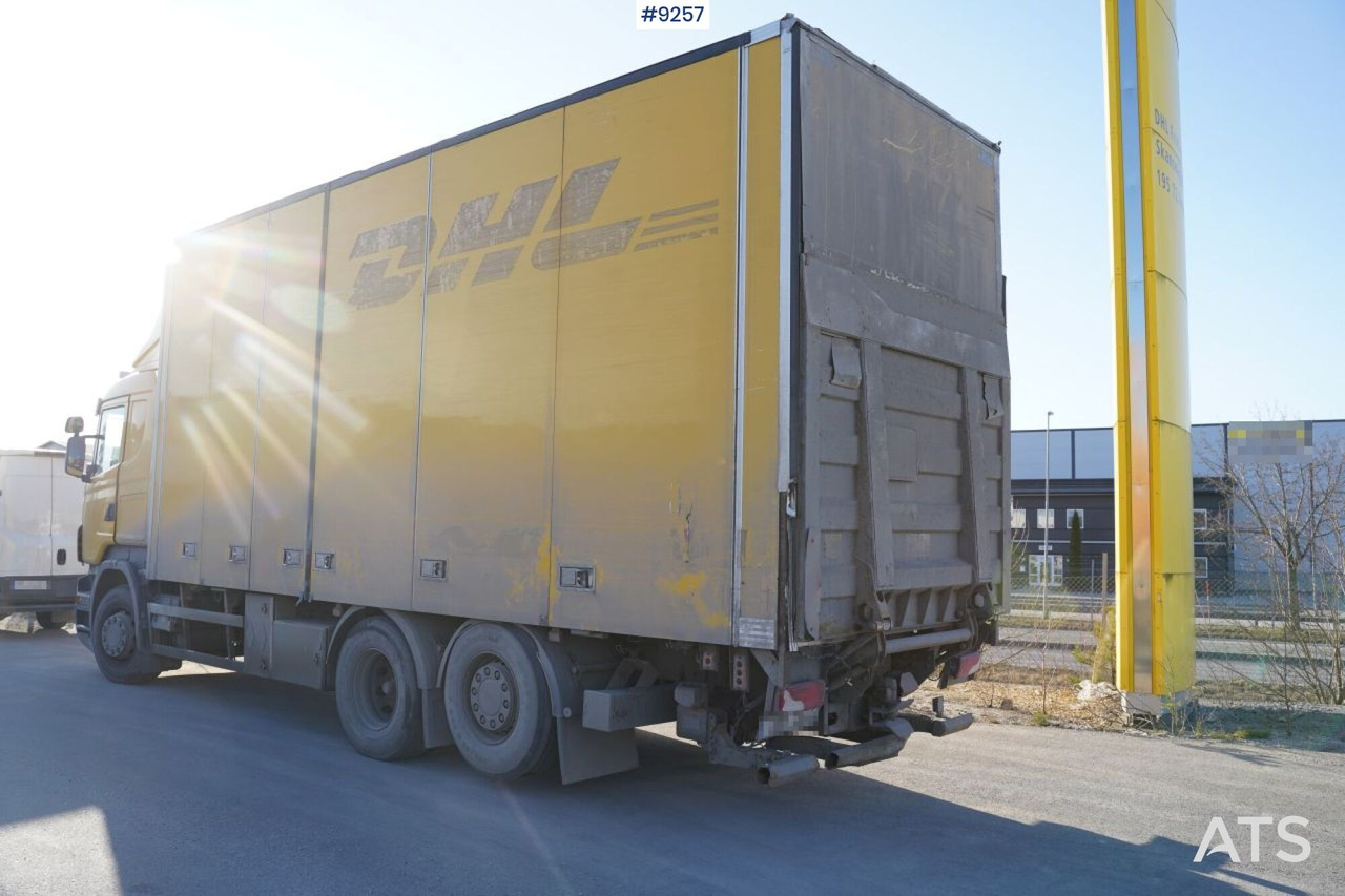 Scania R420 6x2 Box truck (SEE VIDEO) - Camión caja cerrada: foto 3 Scania R420 6x2 Box truck (SEE VIDEO) - Camión caja cerrada: foto 3
