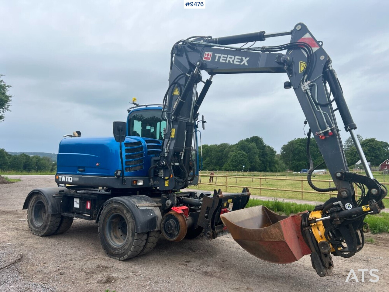 Terex TW 110 Railway machine (VIDEO) - Excavadora de ruedas: foto 2 Terex TW 110 Railway machine (VIDEO) - Excavadora de ruedas: foto 2