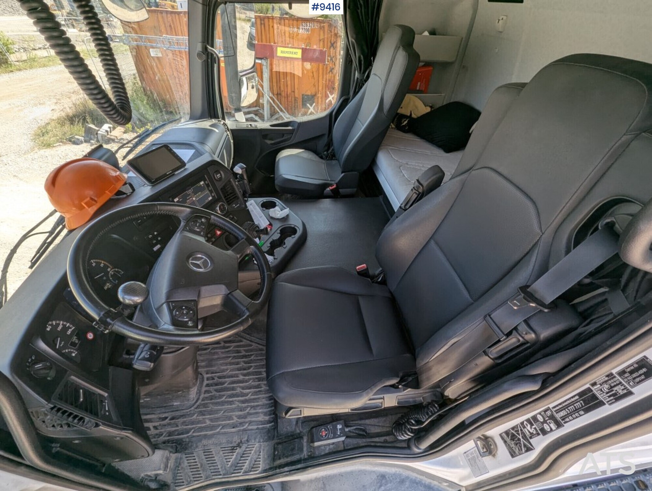 Tipper Truck Mercedes-Benz Arocs 6X2 - Camión volquete: foto 5 Tipper Truck Mercedes-Benz Arocs 6X2 - Camión volquete: foto 5