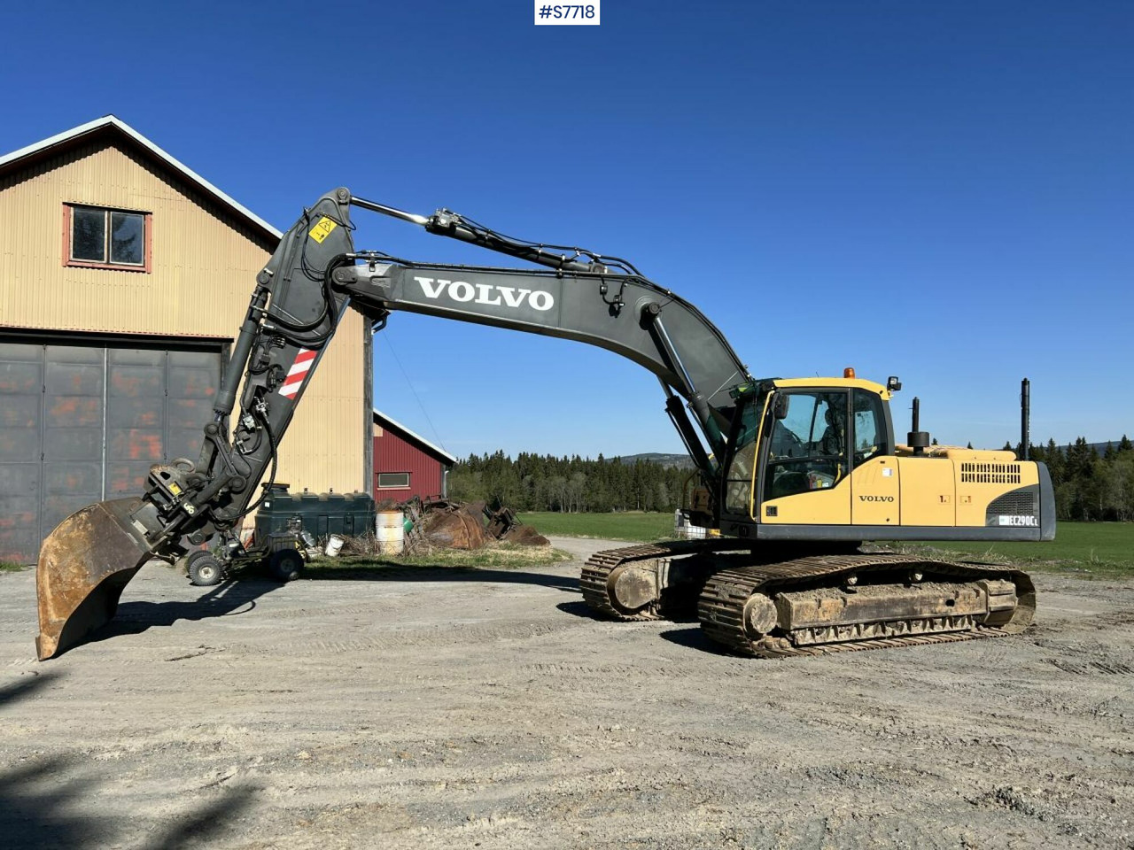 Excavadora VOLVO EC 290 CL WITH DIGGING SYSTEM AND GEAR (SEE VIDEO): foto 1