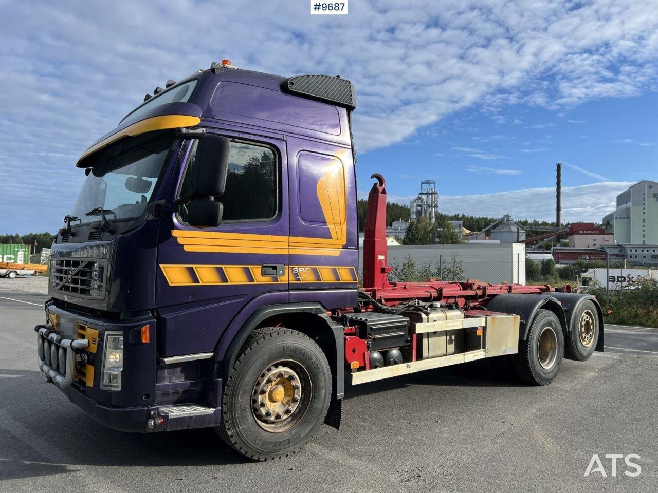VOLVO FM-380 6*2 Truck with swap body (VIDEO) - Camión multibasculante: foto 1 VOLVO FM-380 6*2 Truck with swap body (VIDEO) - Camión multibasculante: foto 1