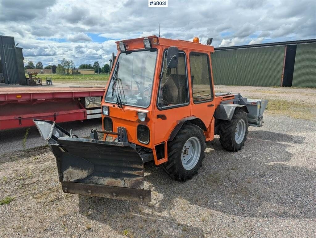 Vehículo municipal Holder C6000: foto 1