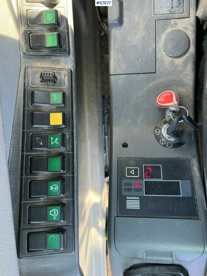 Leasing de  Volvo EC210 BLC Excavator with digging system Volvo EC210 BLC Excavator with digging system: foto 18