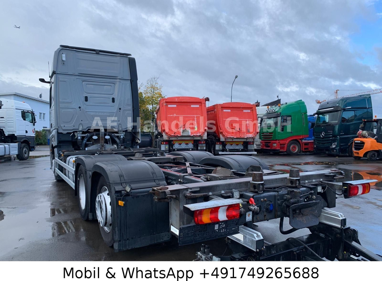 Mercedes-Benz Actros V 2545 BigSpace LL*Retarder/LBW/Lenk+Lift - Camión portacontenedore/ Intercambiable: foto 5 Mercedes-Benz Actros V 2545 BigSpace LL*Retarder/LBW/Lenk+Lift - Camión portacontenedore/ Intercambiable: foto 5