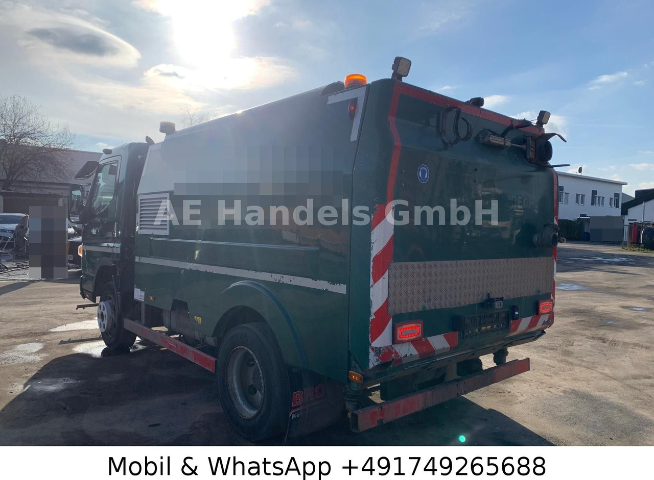 Mitsubishi Canter FUSO 7C15 BROCK SL140 *Automatik/Kamera - Barredora vial: foto 3 Mitsubishi Canter FUSO 7C15 BROCK SL140 *Automatik/Kamera - Barredora vial: foto 3