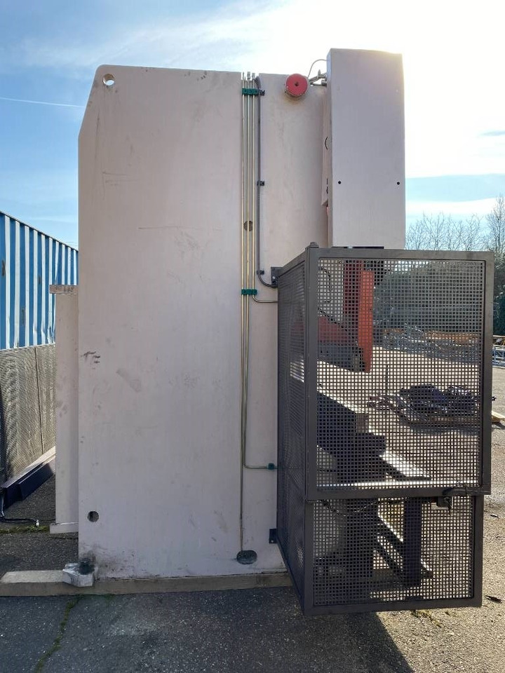 BEYELER Presse/Plieuse PR6 2000KNx4100MM endommagé - Prensa plegadora: foto 2 BEYELER Presse/Plieuse PR6 2000KNx4100MM endommagé - Prensa plegadora: foto 2