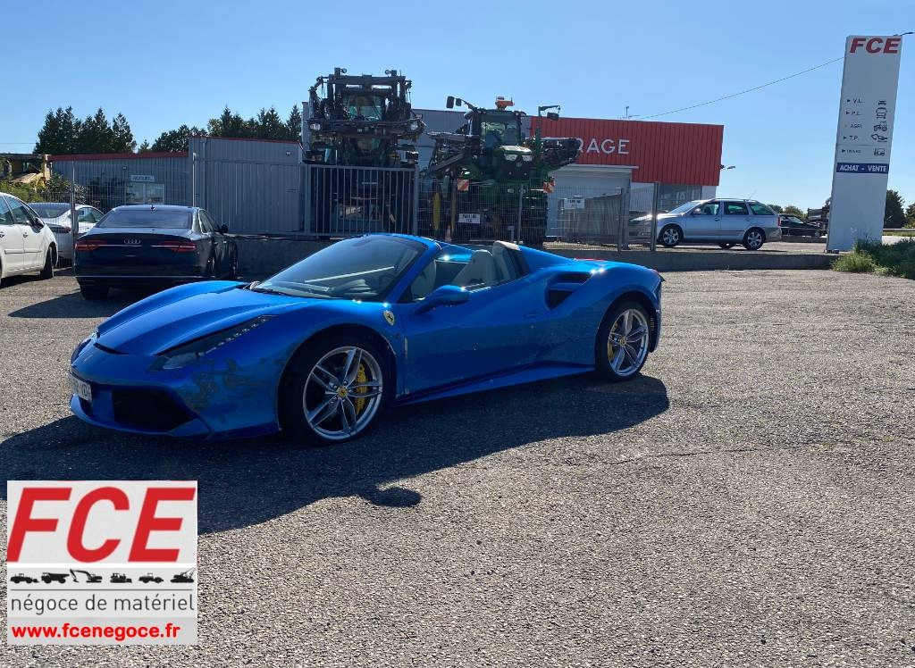 Ferrari 488 SPIDER -Carte Grise Française endommagé - Descapotable: foto 1 Ferrari 488 SPIDER -Carte Grise Française endommagé - Descapotable: foto 1