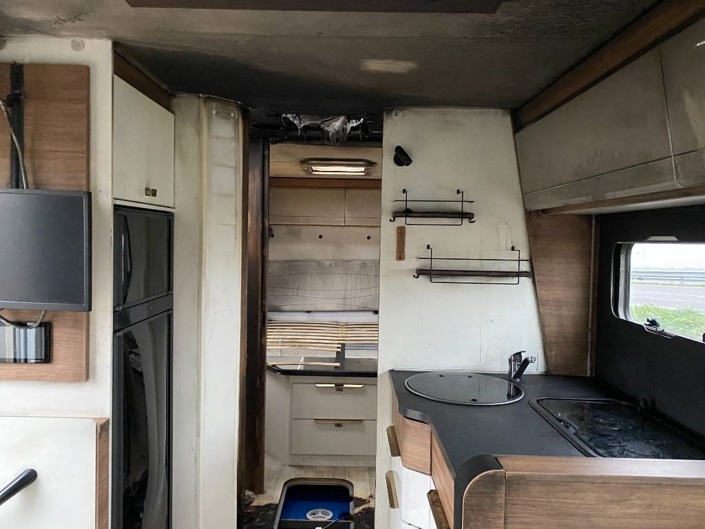 Autocaravana integral Fiat DUCATO MAXI 160 Multijet 2,2D/PILOTE G741endommagé: foto 19 Autocaravana integral Fiat DUCATO MAXI 160 Multijet 2,2D/PILOTE G741endommagé: foto 19