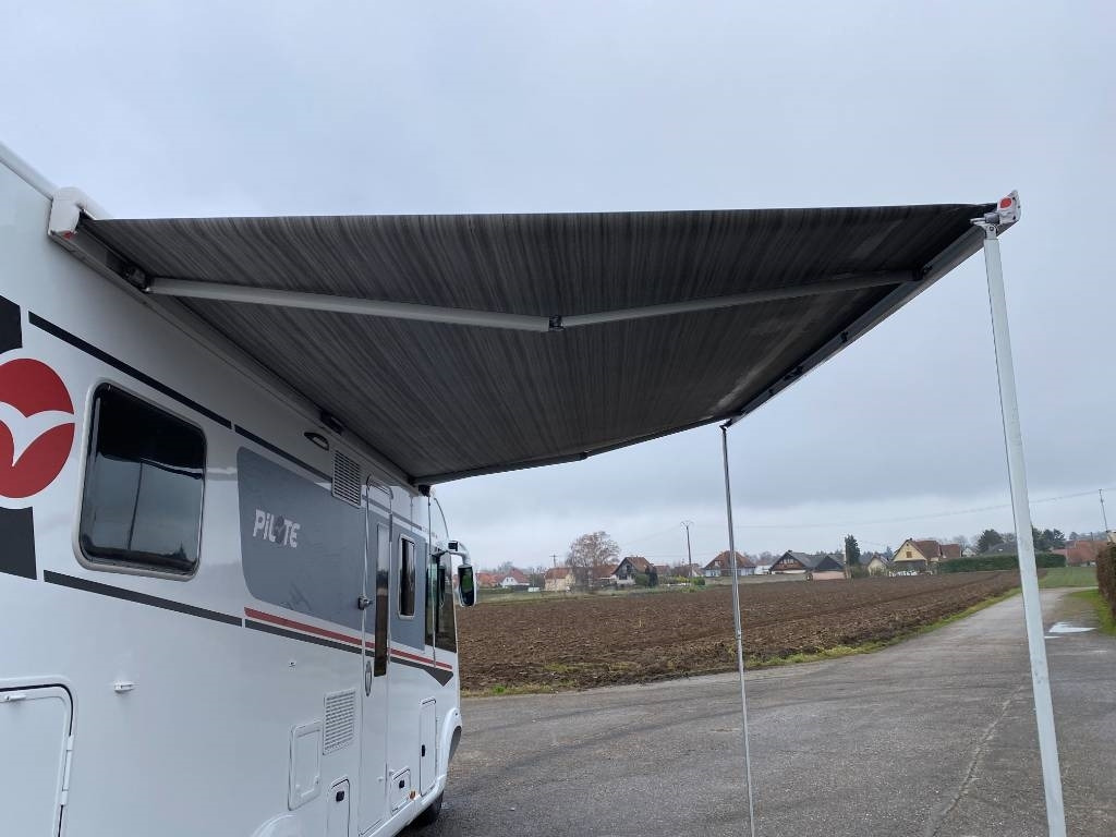 Autocaravana integral Fiat DUCATO MAXI 160 Multijet 2,2D/PILOTE G741endommagé: foto 29 Autocaravana integral Fiat DUCATO MAXI 160 Multijet 2,2D/PILOTE G741endommagé: foto 29