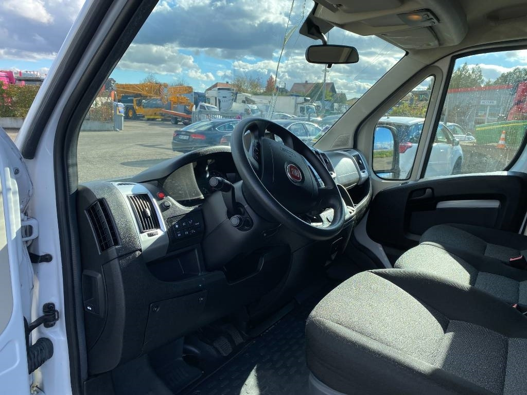 Ambulancia Fiat LES DAUPHINS/DUCATO TORINO 2.3M-Jet 160 endommagée: foto 14 Ambulancia Fiat LES DAUPHINS/DUCATO TORINO 2.3M-Jet 160 endommagée: foto 14