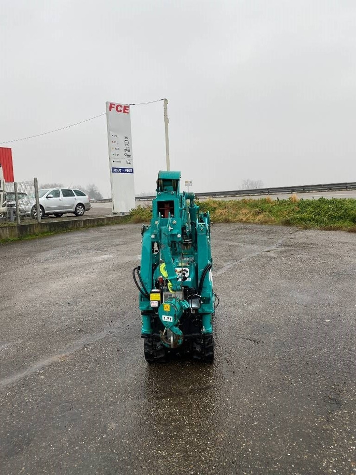 Maeda MC 174 CRM 1er Main Origine Française endommagée - Grúa sobre orugas: foto 2 Maeda MC 174 CRM 1er Main Origine Française endommagée - Grúa sobre orugas: foto 2