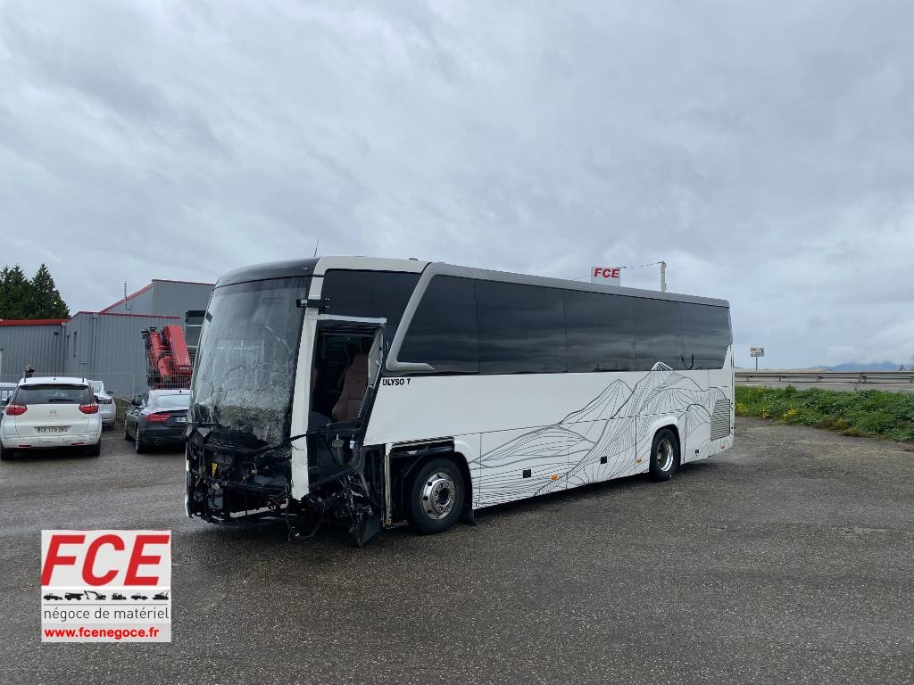 Otokar ULYSO-T Cummins e6/316Ps endommagé - Autocar: foto 1 Otokar ULYSO-T Cummins e6/316Ps endommagé - Autocar: foto 1