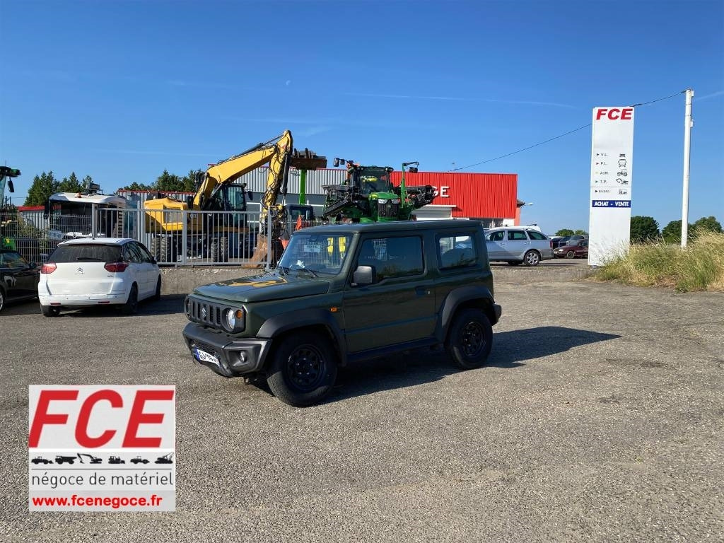 Suzuki JIMNY 1.5i 102/AllGrip endommagé - Coche: foto 1 Suzuki JIMNY 1.5i 102/AllGrip endommagé - Coche: foto 1
