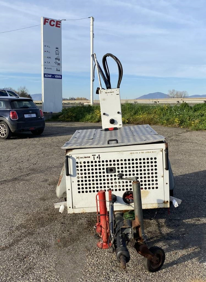 X CALIBRE T4P 1er Main endommagée - Perforadora: foto 2 X CALIBRE T4P 1er Main endommagée - Perforadora: foto 2