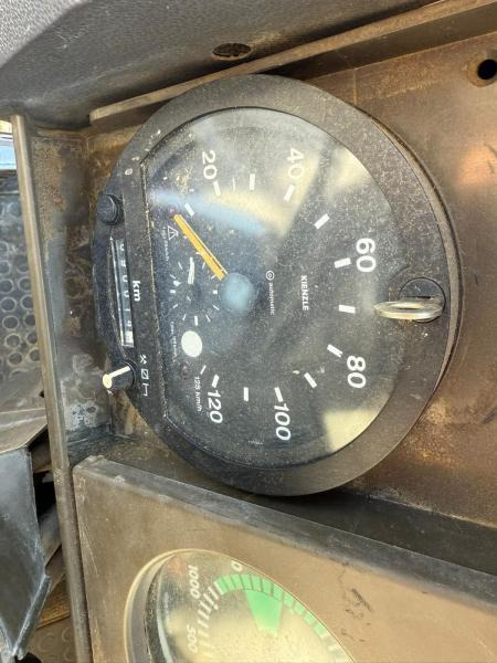 Iveco UNIC 175-24 BI-BENNE GRUE - Camión volquete, Camión grúa: foto 5 Iveco UNIC 175-24 BI-BENNE GRUE - Camión volquete, Camión grúa: foto 5